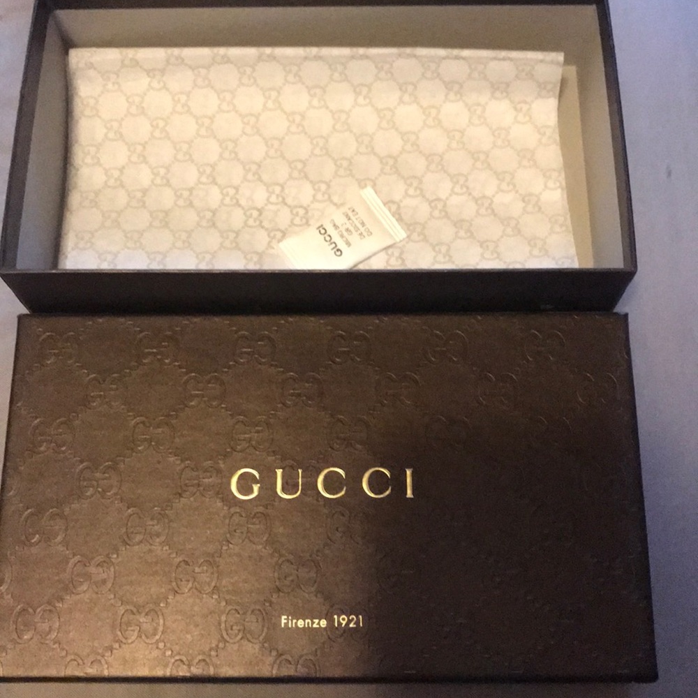 Gucci empty box